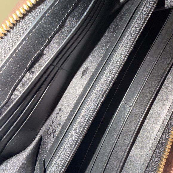 MCM Cognac Visetos Zip around Wallet - Picture 12 of 16